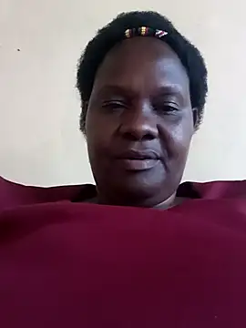 Snapshot of Afriqmom chatting on 07/03/26, 11:27 Afriqmom online show from 07/03/26, 11:27