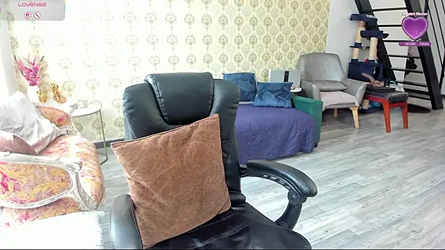 Snapshot of _angelina_class_7 chatting on 01/14/26, 03:39 angelina class 7 online show from 01/14/26, 03:39