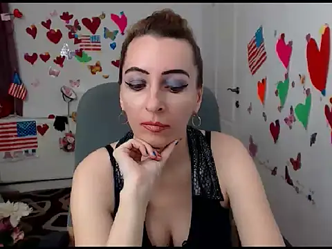 EvelynAngell online show from 01/29/25, 10:16