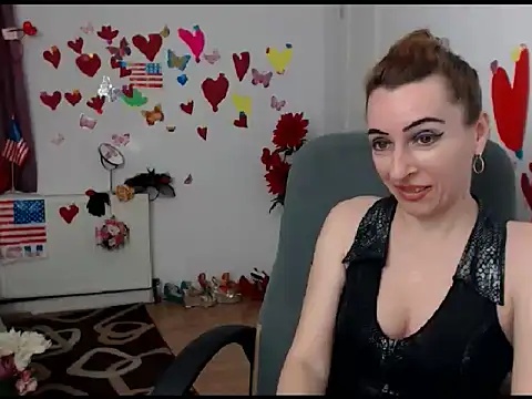 EvelynAngell online show from 01/29/25, 01:49