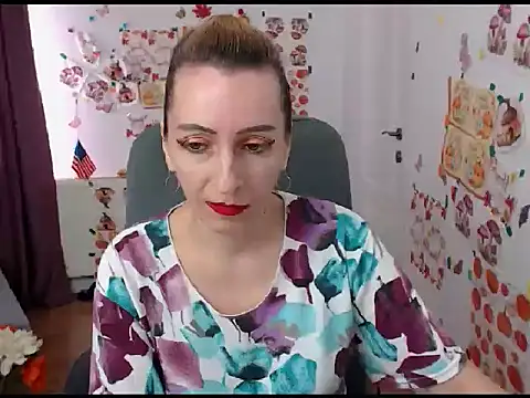 EvelynAngell online show from 09/19/25, 06:15