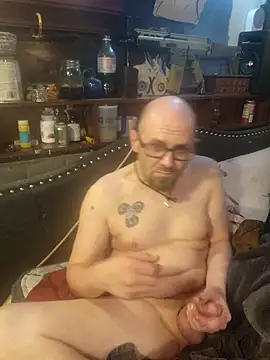 Herwish online show from 03/12/26, 10:32