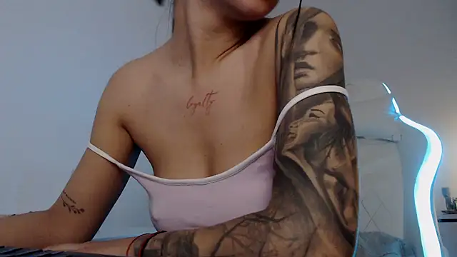 Simply the best online show from 01/30/25, 05:17