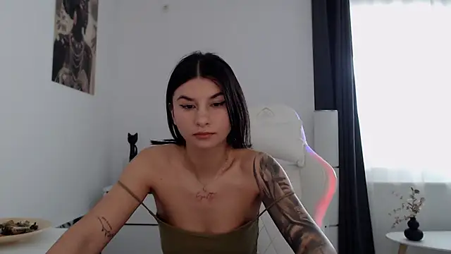 Simply the best online show from 03/18/25, 02:26