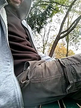 molozeb online show from 11/10/25, 01:32