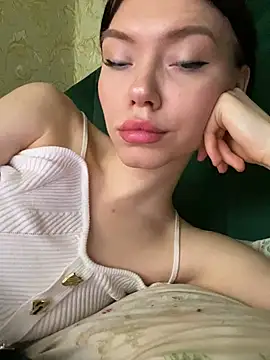 Lisaaa Alisa online show from 01/12/26, 05:12