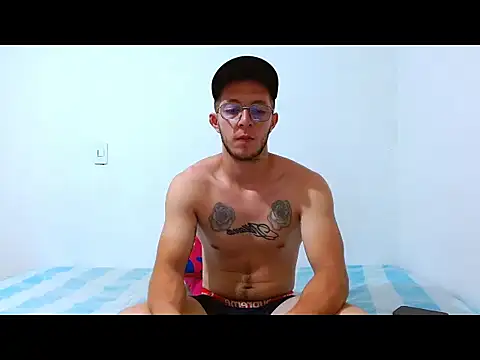 Snapshot of king-Randal chatting on 09/23/25, 04:15 king-Randal online show from 09/23/25, 04:15