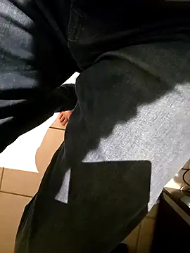 Lorent6969 online show from 12/16/25, 02:22