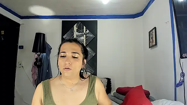 SARAMISHA online show from 04/14/26, 04:46