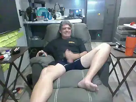 lateniter online show from 11/05/25, 01:05