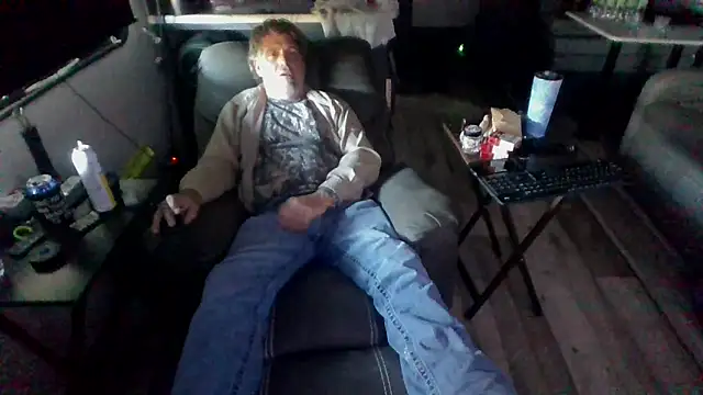 lateniter online show from 03/13/26, 10:27