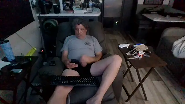 lateniter online show from 03/19/26, 03:21