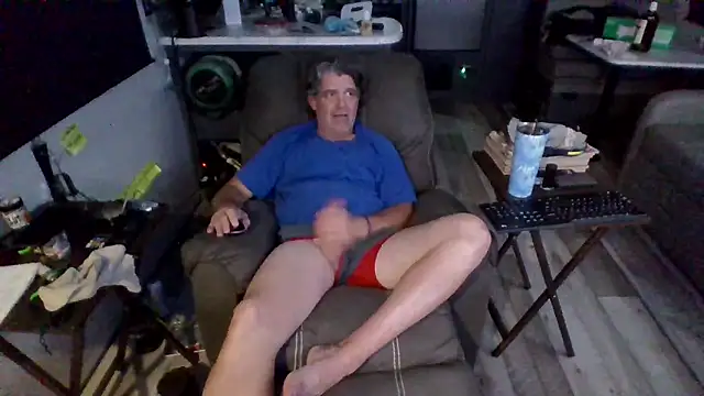 lateniter online show from 04/02/26, 09:51