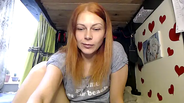 HarleyQuinn 69 online show from 09/10/25, 10:37