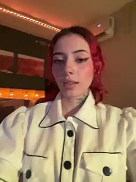 LiliJones  online show from 01/13/25, 09:20