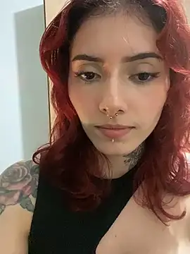 LiliJones  online show from 02/02/25, 11:53