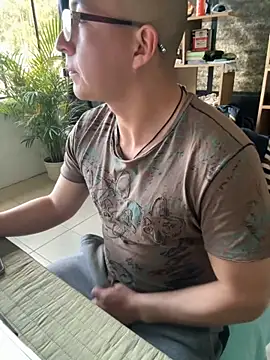 Snapshot of 97banana chatting on 09/24/25, 10:13 97banana online show from 09/24/25, 10:13