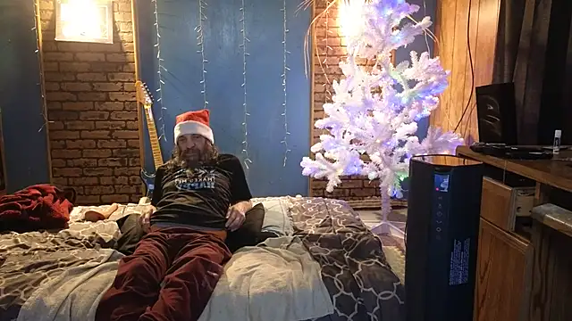 PropertyAndBiker online show from 12/12/24, 02:48