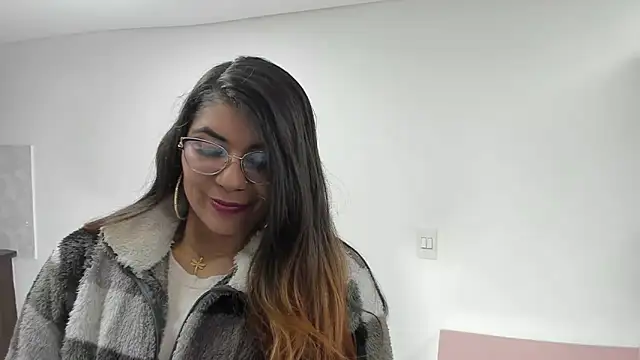 Luna Dumont online show from 03/21/25, 11:33