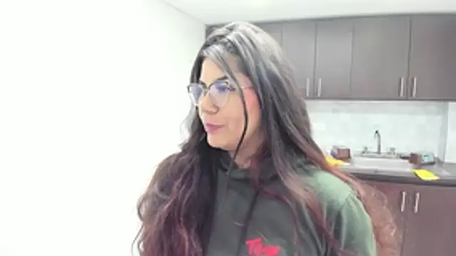 Luna Dumont online show from 10/14/25, 11:11