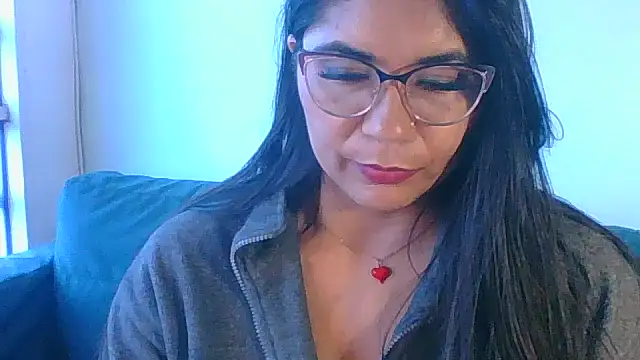 Luna Dumont online show from 03/08/26, 03:38