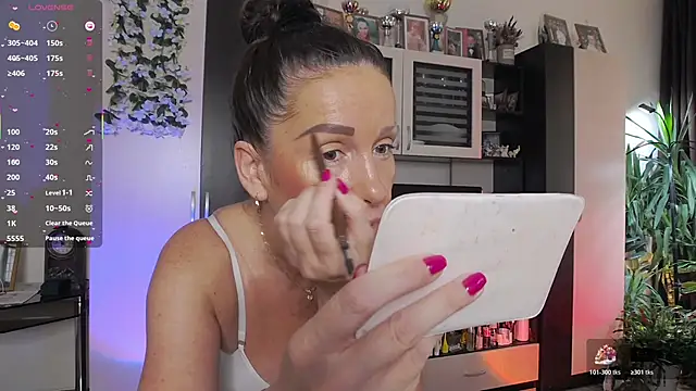 SheilaRyan online show from 03/11/26, 05:13