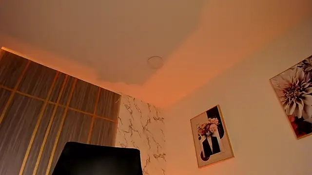 Dollar-girl online show from 03/08/26, 06:34