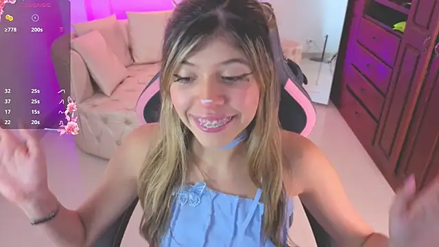 NATAASHA    online show from 09/23/25, 02:58