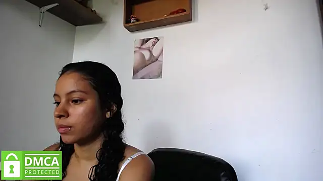 Snapshot of Mr_MrsCurie chatting on 02/17/25, 09:30 Mr MrsCurie online show from 02/17/25, 09:30