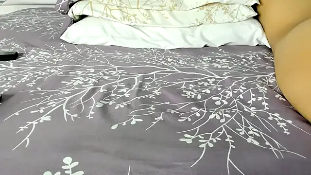 maybelline69 online show from 09/23/25, 10:02