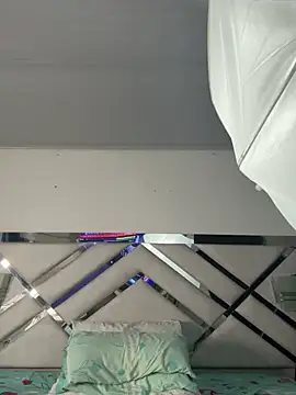 maybelline69 online show from 02/24/26, 11:14