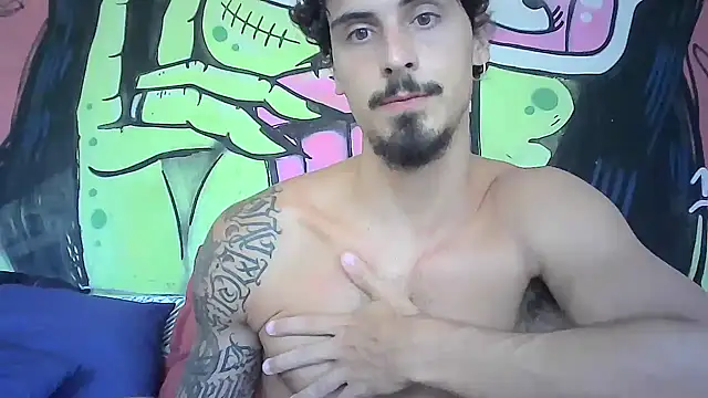 Snapshot of milkoffe chatting on 02/12/25, 03:49 milkoffe online show from 02/12/25, 03:49