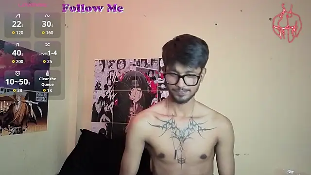 Snapshot of just_fucks chatting on 04/10/26, 06:45 just fucks online show from 04/10/26, 06:45