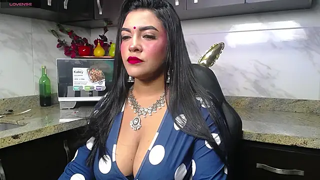 lakshmiraniii online show from 03/11/25, 10:29