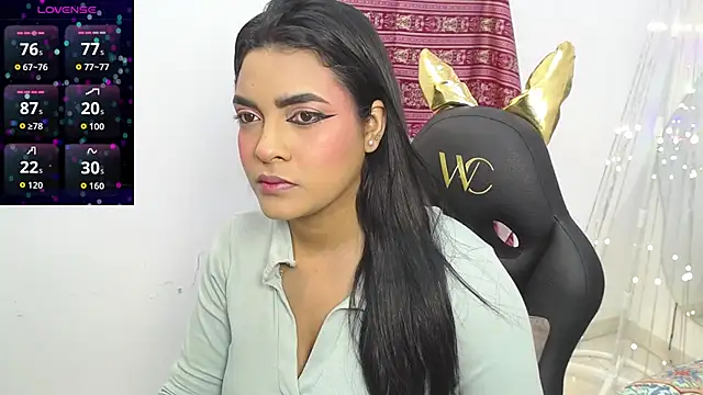 lakshmiraniii online show from 11/18/25, 11:47