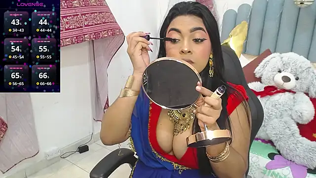 lakshmiraniii online show from 11/20/25, 11:54