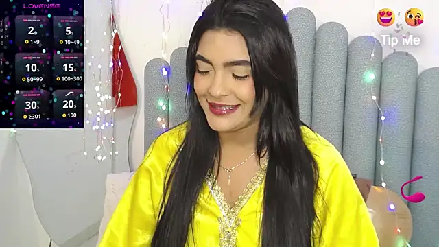 lakshmiraniii online show from 05/20/26, 12:11