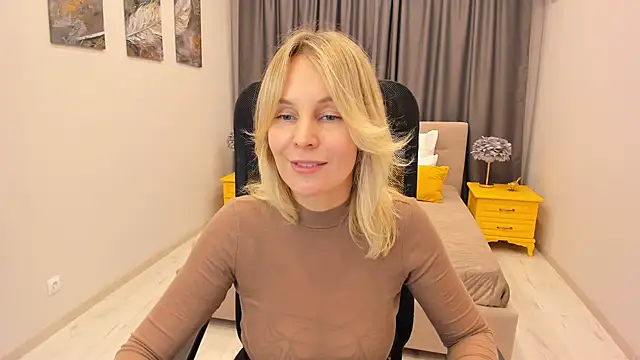 Sinty Devis online show from 02/17/25, 05:43