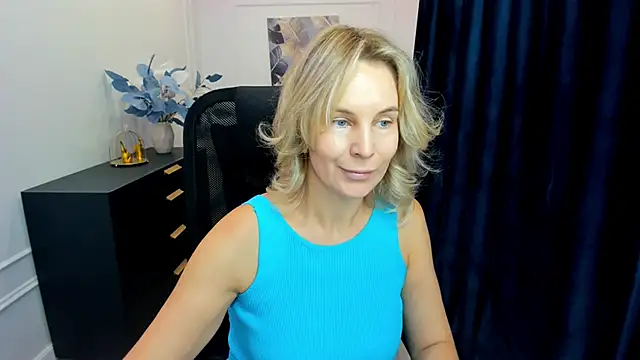 Sinty Devis online show from 09/27/25, 11:37