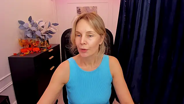 Sinty Devis online show from 11/04/25, 04:22