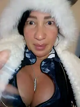 Snapshot of TheGoddessBianca chatting on 02/12/25, 04:00 TheGoddessBianca online show from 02/12/25, 04:00