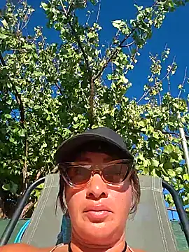 Snapshot of TheGoddessBianca chatting on 11/10/25, 12:59 TheGoddessBianca online show from 11/10/25, 12:59