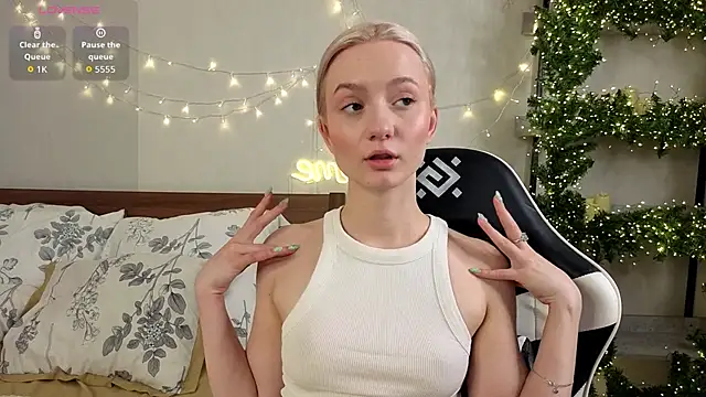 IdaValenti online show from 03/07/26, 11:24