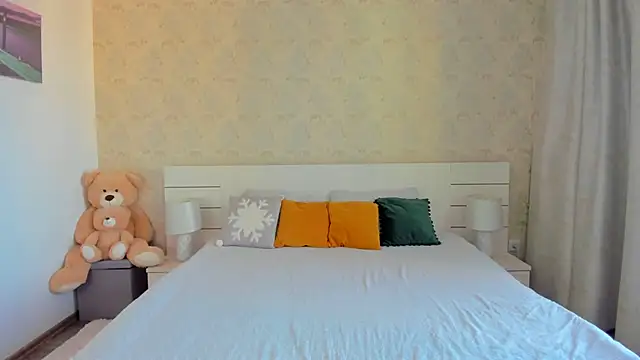 Snapshot of best_bomb chatting on 01/28/25, 01:16 best bomb online show from 01/28/25, 01:16