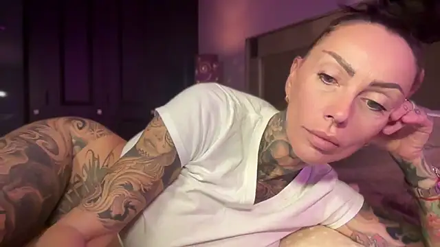 Snapshot of KadaLove69 chatting on 12/12/24, 09:58 KadaLove69 online show from 12/12/24, 09:58