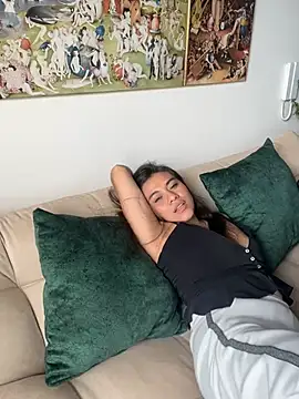 Nina-Eros1 online show from 03/01/25, 08:42