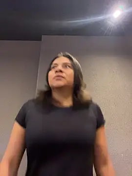 Nina-Eros1 online show from 11/28/25, 03:36