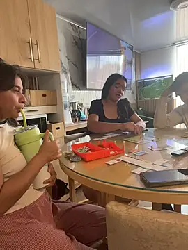 Nina-Eros1 online show from 12/05/25, 05:42