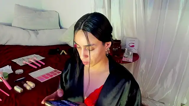 Snapshot of Milan_Rouxx chatting on 02/15/26, 03:36 Milan Rouxx online show from 02/15/26, 03:36