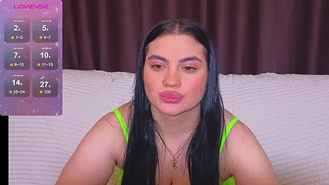 Nikki Kardashian online show from 02/06/25, 11:26